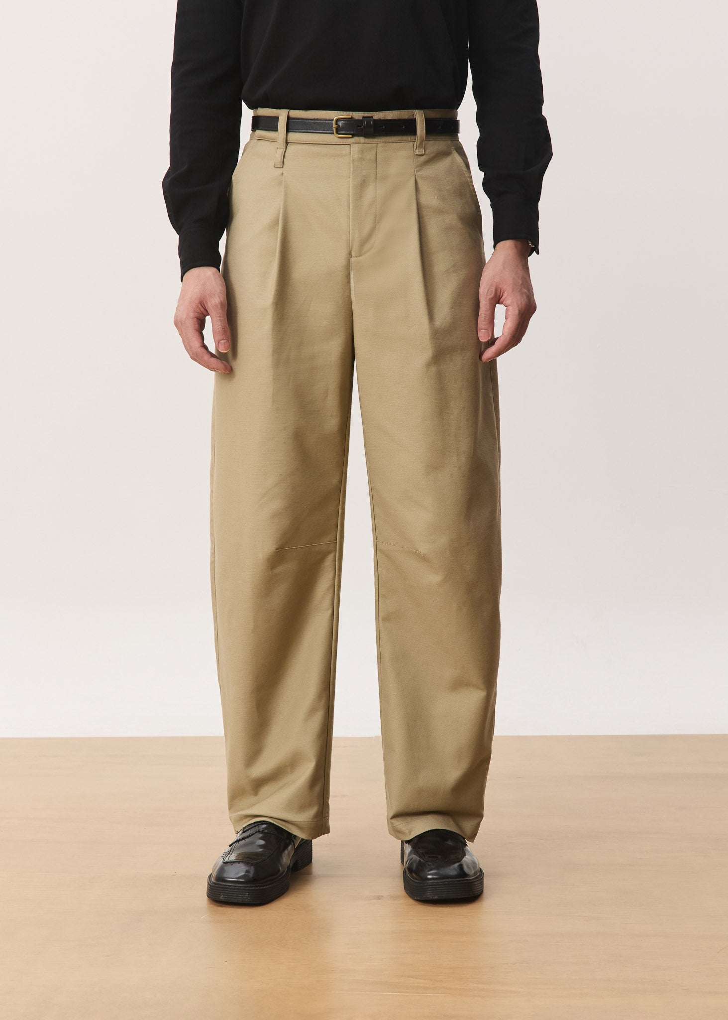 Kahn Relaxed Trousers, Barrel